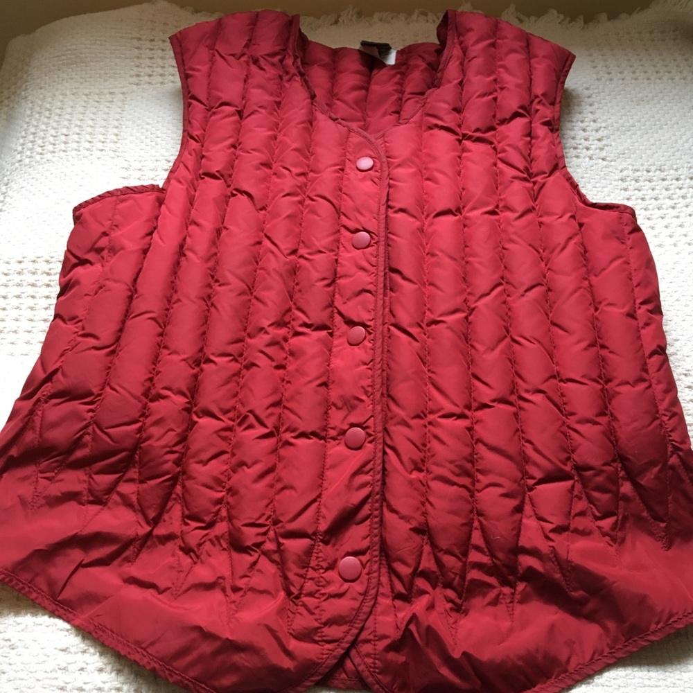 Ojai lightweight down vest Small